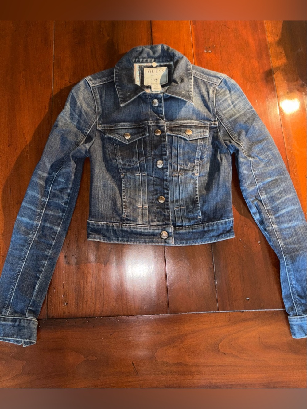 GUESS Cropped Medium Blue Denim Jacket